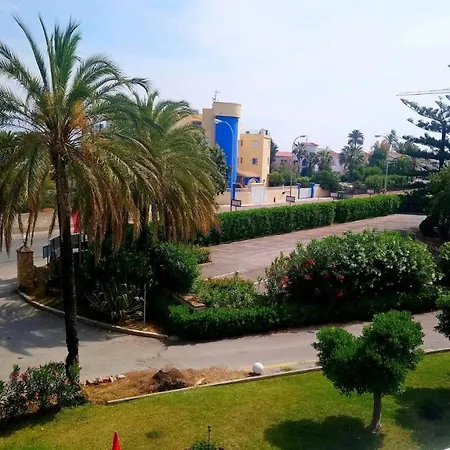 Marinas Playa 90 M * 德尼亚