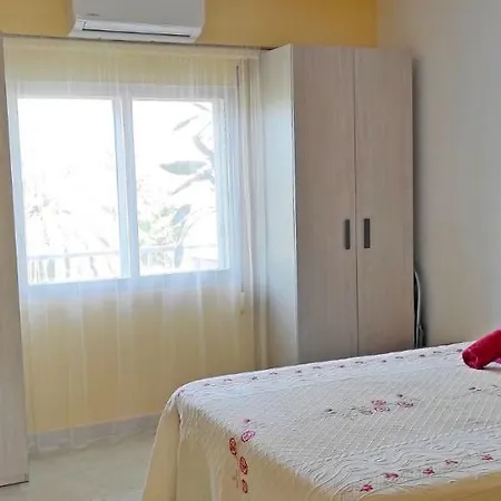 Apartment Marinas Playa 90 M *